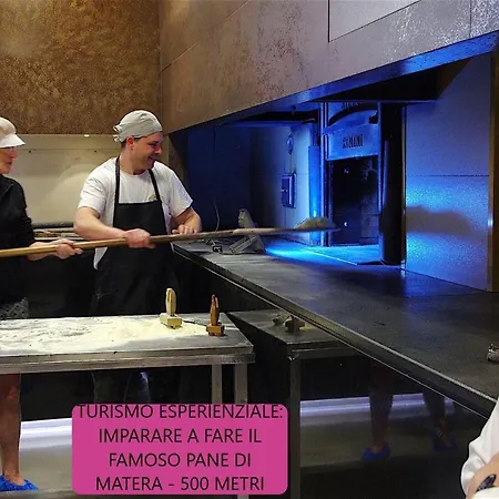 Konukevi Dimora Mefite-camere Con Bagno Privato E Self Check-in 2*