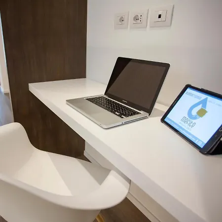 Dimora Mefite-camere Con Bagno Privato E Self Check-in Matera